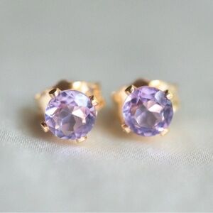 14K Gold Amethyst Stud Earrings